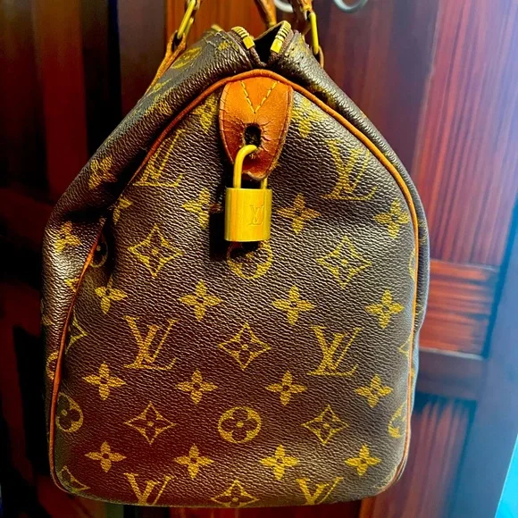 LV Speedy 30 - Picture 4 of 10
